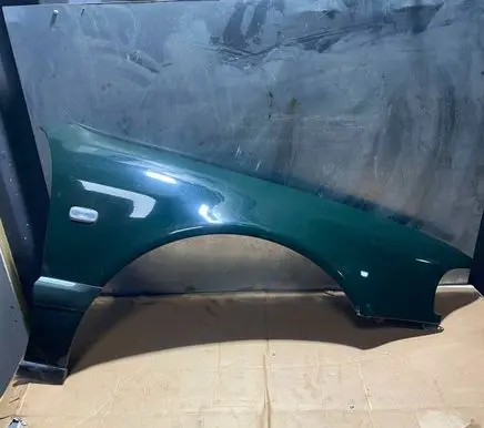 Audi A8 S8 D2 4D Fender 4D0821112