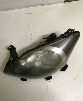 Toyota Aygo AB10 Headlight/headlamp 811500H010 89032404