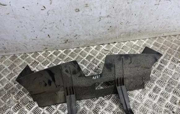 Chevrolet Trax Intercooler air channel guide 