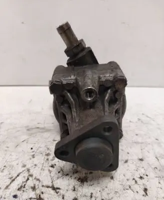 Audi A6 S6 C4 4A Power steering pump 7681955265 8631453 74681955265