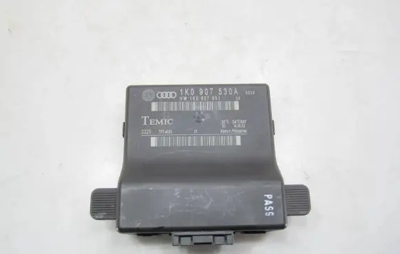 Volkswagen Touran I Gateway control module 1K0907530A 1K0907951