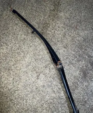 BMW 5 E39 Front wiper blade arm 8209879