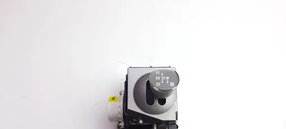 Toyota Prius (XW20) Gear shifter/selector 8945147030 M6944
