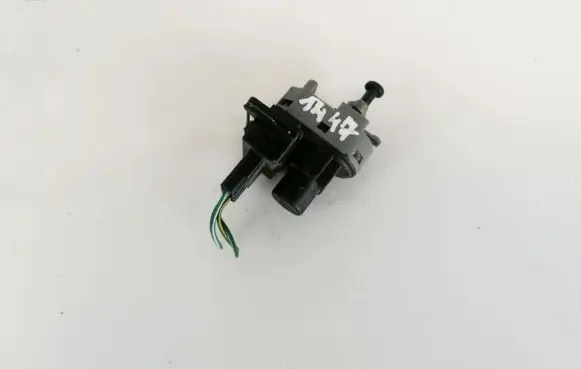 Ford Mondeo Mk III Brake pedal sensor switch 1s7t13480aa 1s7t-13480-aa