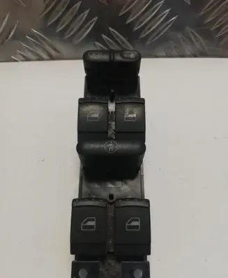 Volkswagen PASSAT B5 Electric window control switch 1J4959857 F005S00011