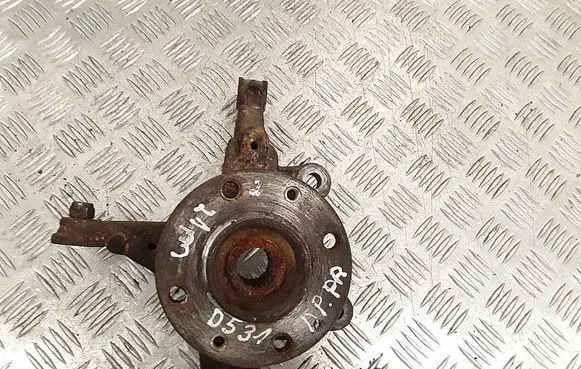 Renault Sandero II Front wheel hub 