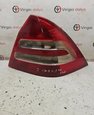 Mercedes-Benz C W203 Rear/tail lights 3311