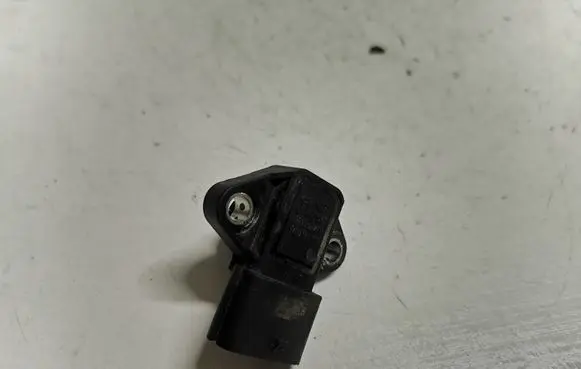 Hyundai Matrix Air pressure sensor 3920027400
