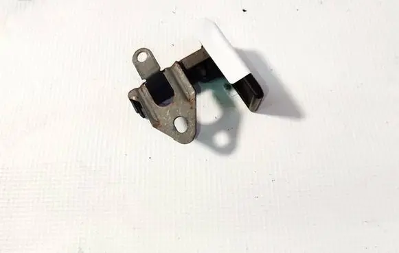 Engine bonnet (hood) release handle