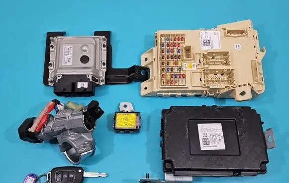 Hyundai Elantra VI Engine control unit/module ECU 39105-2B067 IMPRK1496553