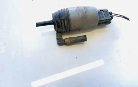 BMW 3 E90 E91 Windscreen/windshield washer pump 67126934159