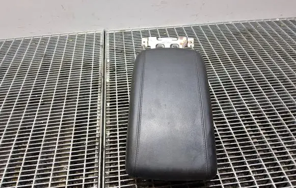SsangYong Tivoli Armrest 