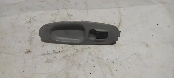 Nissan Almera Tino Electric window control switch 80960BU000