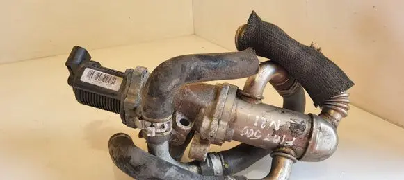Fiat 500 EGR valve 04711051