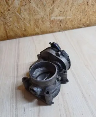 Ford Focus C-MAX Throttle valve VP4M5U9E927DC