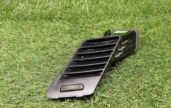 Volkswagen Crafter Dashboard side air vent grill/cover trim A9068300354