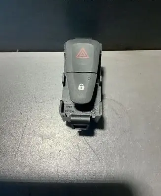 Dacia Logan II Hazard light switch 252905668rb
