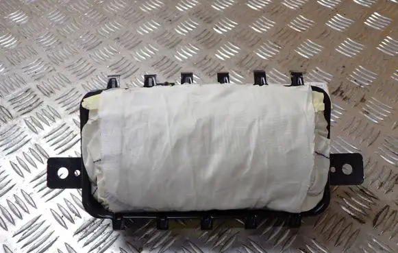 KIA Sportage Passenger airbag 84530D9000 0589P1000742 4981312950