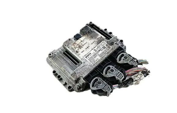 Citroen C4 I Engine control unit/module 9664843780