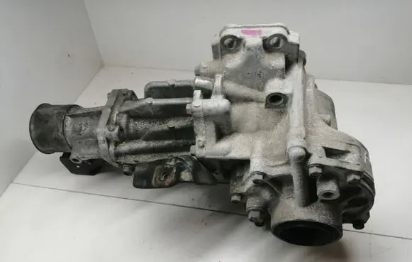 Mitsubishi ASX Gearbox transfer box case C67039 4C67039