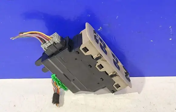 Volvo XC90 Electric window control switch 9193383 09193383