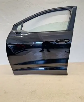 Audi Q4 e-tron Front door 89A831311
