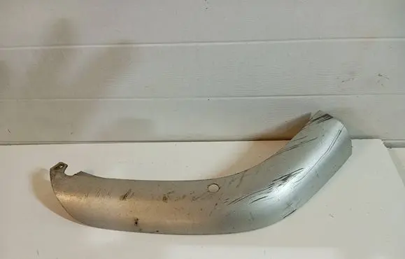 Toyota Corolla Verso AR10 Front bumper lip 768510F010