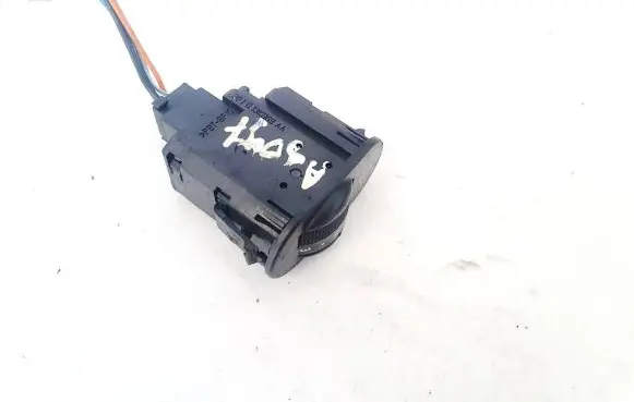 Ford Mondeo MK II Headlight level height control switch 0307851417