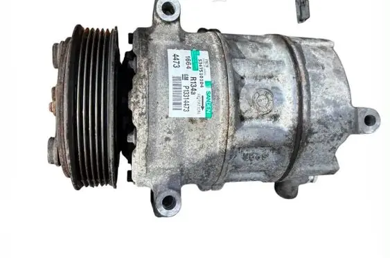 Volkswagen PASSAT B6 Air conditioning (A/C) compressor (pump) 5347510104 P13314473
