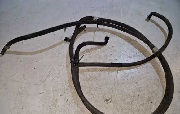 Mercedes-Benz C W204 Headlight washer hose/pipe A2048600292