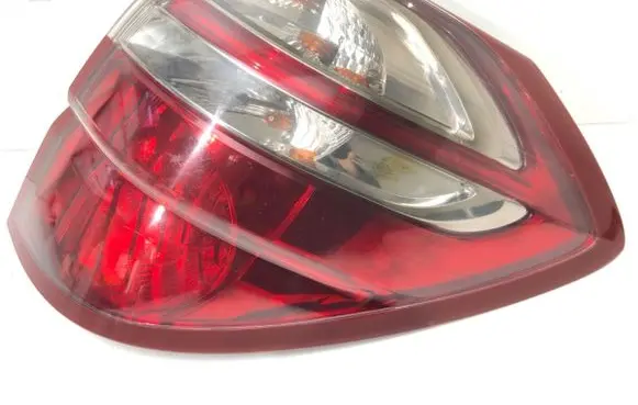 Subaru Legacy Rear/tail lights