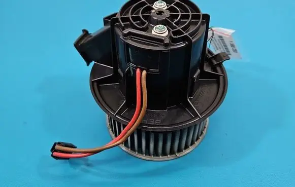 Mercedes-Benz E W212 Heater fan/blower V7771001 IMPRK1590233