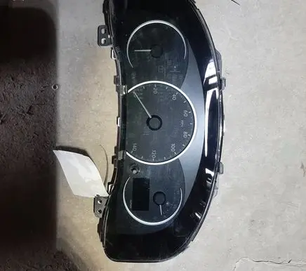 Lexus CT 200H Speedometer (instrument cluster) 8380076052