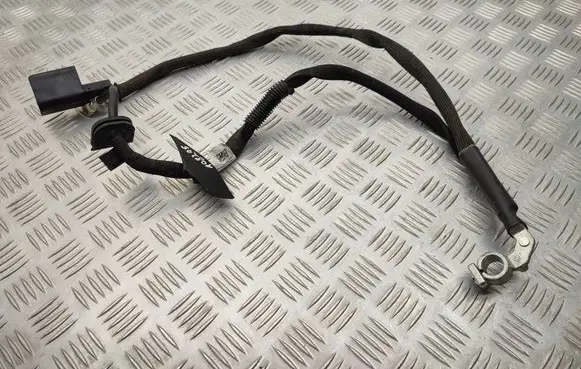 Volkswagen Transporter - Caravelle T6 Positive cable (battery) 7LA971794