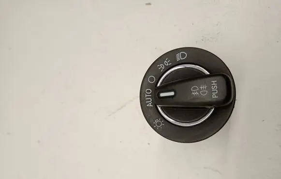 Maserati Levante Light switch 68240387AC