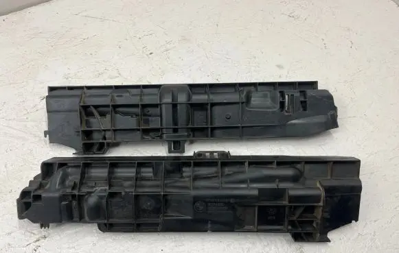 Radiator support slam panel bracket
