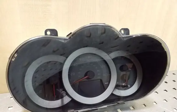Toyota RAV 4 (XA30) Speedometer (instrument cluster) 8380042C70