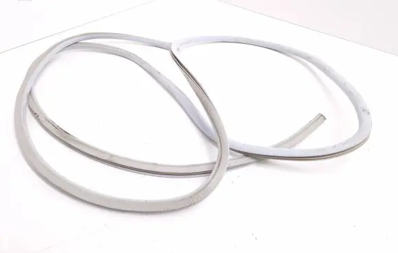 Peugeot 508 RXH Sunroof sealing rubber 