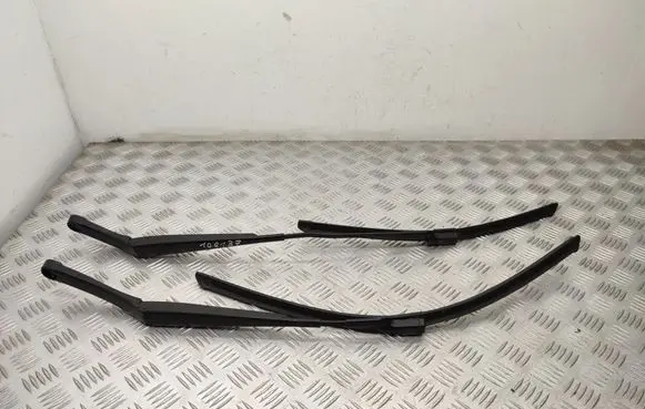 Volkswagen T-Roc Front wiper blade arm 2GA955409 2GA955410
