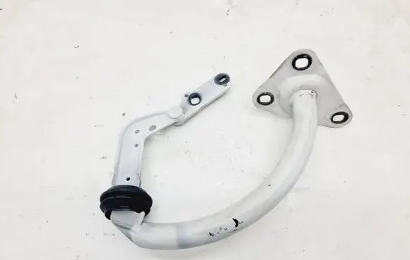 BMW 7 E65 E66 Tailgate/trunk/boot hinge 8240340