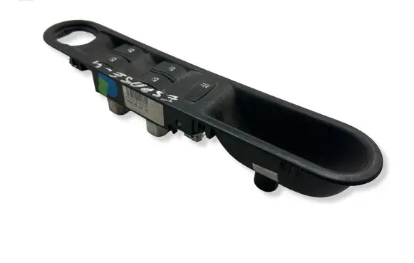 Renault Espace IV Electric window control switch 8200328428