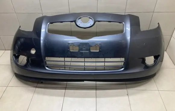 Toyota Yaris Front bumper