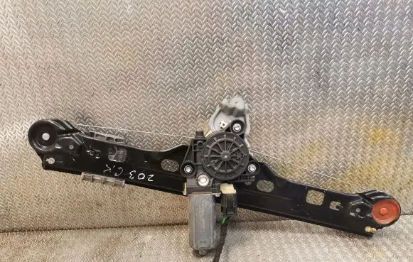 Mercedes-Benz C W203 Rear door window regulator with motor 2038202942