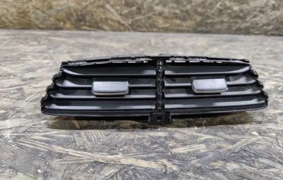 Honda Jazz Dash center air vent grill 77610TFO0030