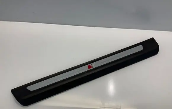 Rear sill trim cover