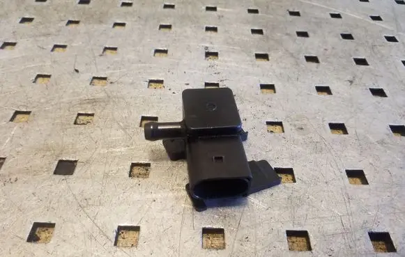 Exhaust gas pressure sensor