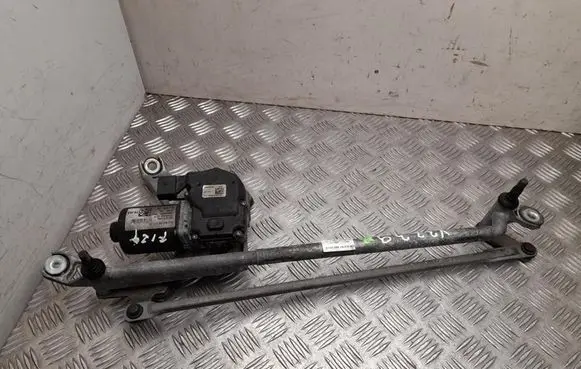 Volkswagen Touareg III Front wiper linkage 761955023C