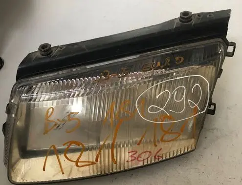 Volkswagen PASSAT B5 Headlight/headlamp 14869100