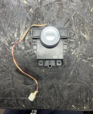 Mercedes-Benz C W204 Head unit multimedia control A2048707458 A2048707858 A2044400368