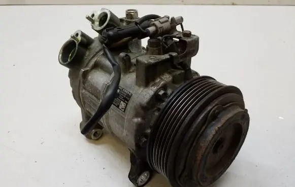 BMW 2 F22 F23 Air conditioning (A/C) compressor (pump) 9330829 64529330829